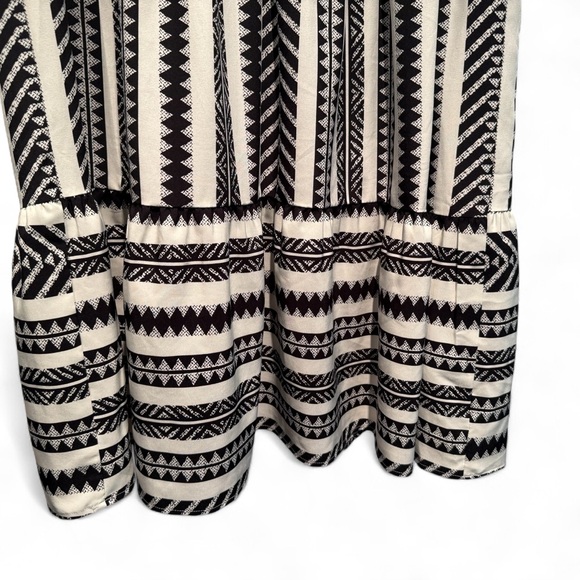 Cupshe Monochrome Patterned Mini Dress - Picture 7 of 8